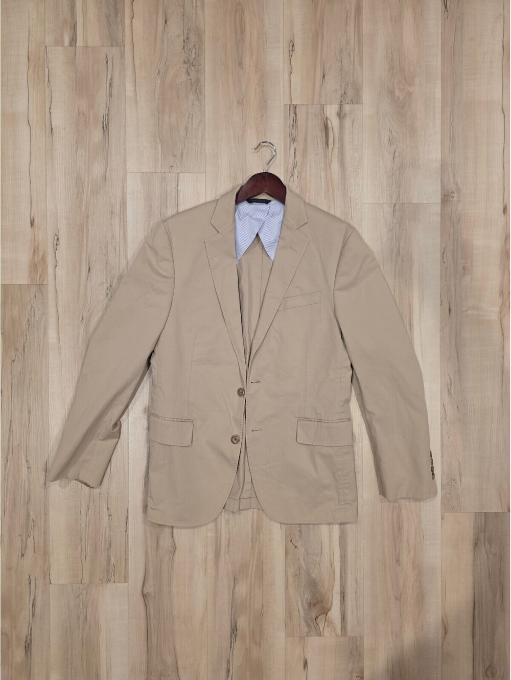 Brooks Brothers Classic Beige Blazer 38S Made in Thailand